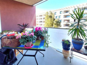 T2 avec terrasse, clim dans le salon, parking a quelques pas des plages